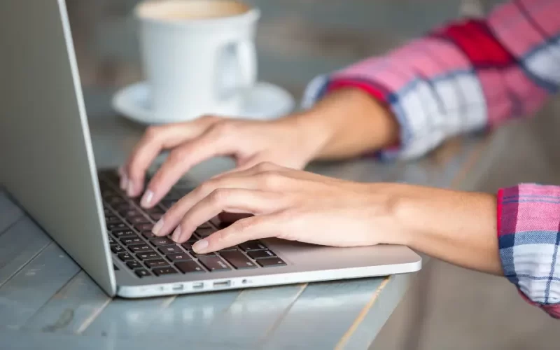 bigstock-Laptop-Typing-Hands-88059626 (1)